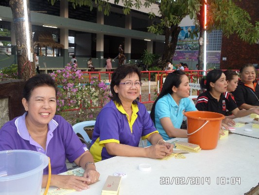 2557-2-28 วันดอกนนทรีบาน (257).JPG