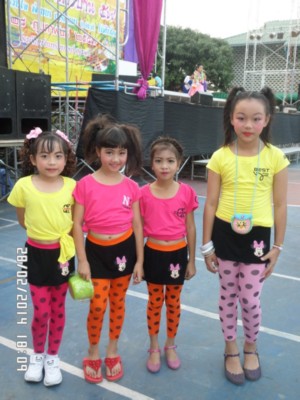 2557-2-28 วันดอกนนทรีบาน (278).JPG