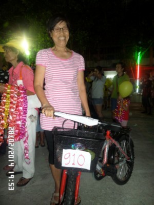 2557-2-28 วันดอกนนทรีบาน (316).JPG