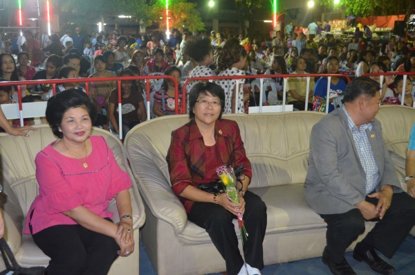 2557-2-28 วันดอกนนทรีบาน (88).JPG