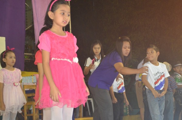 2557-2-28 วันดอกนนทรีบาน (94).JPG